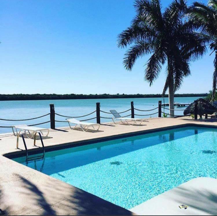 Hotel La Marina Del Rio La Pesca Экстерьер фото